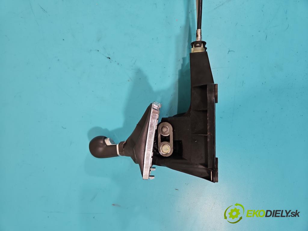 Opel Astra III 2004-2014 1.9 cdti 101 HP manual 74 kW 1910 cm3 5- Páka: Změny: stupeň,rýchlosť 055351706 (Rýchlostná páka (kulisa))