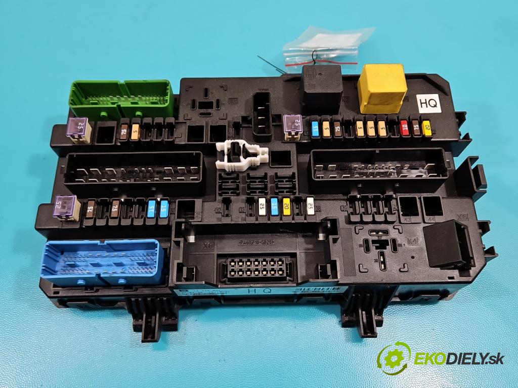 Opel Astra III 2004-2014 1.9 cdti 101 hp manual 74 kW 1910 cm3 5- skříňka pojistková 13220831 (Pojistkové skříňky)