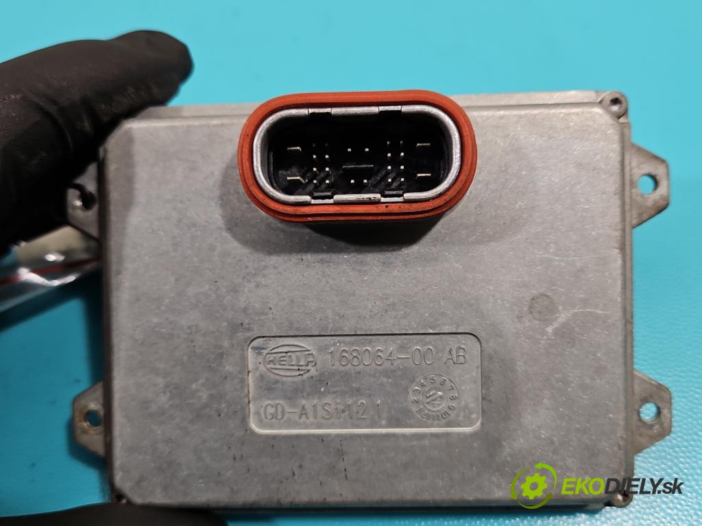 Audi A8 D4 2009-2017 3.0 TFSI automatic 213 kW 2995 cm3 4- střídač: xenon 4H0907472B (Riadiaca jednotka xenónu)