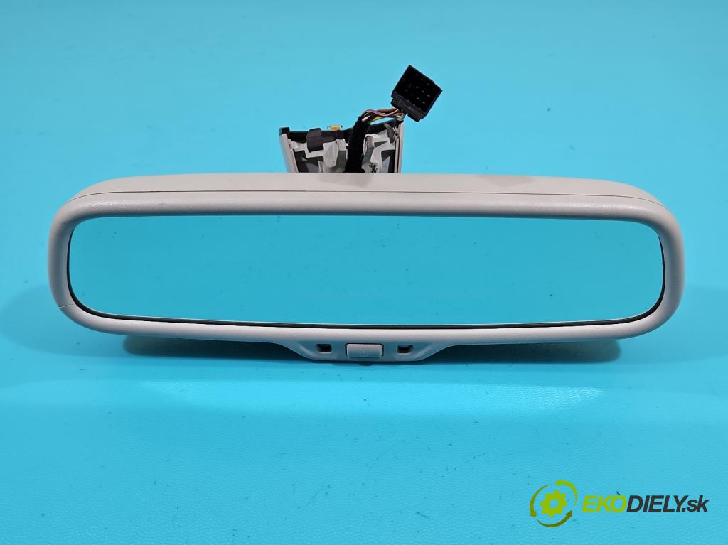 Audi A8 D4 2009-2017 3.0 TFSI automatic 213 kW 2995 cm3 4- zpětné zrcátko vnitřní  (Světla vnitřní)