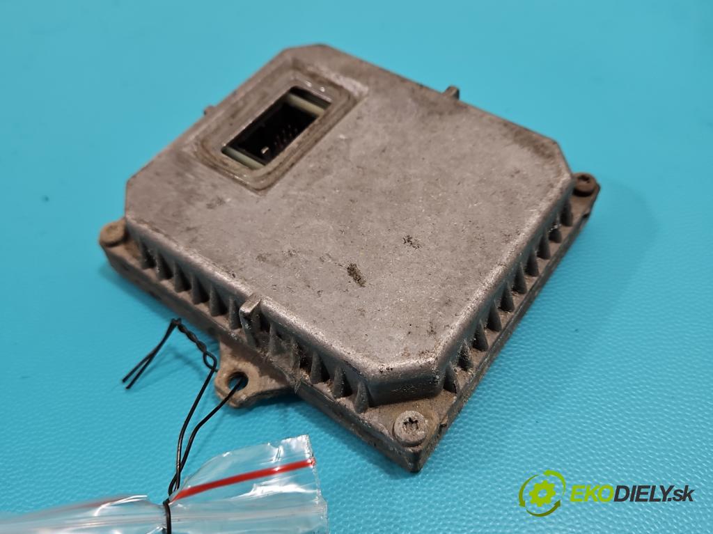 Mercedes A W169 2004-2012 2.0 cdi 109 HP manual 80 kW 1992 cm3 5- střídač: xenon 1307329088 (Riadiaca jednotka xenónu)