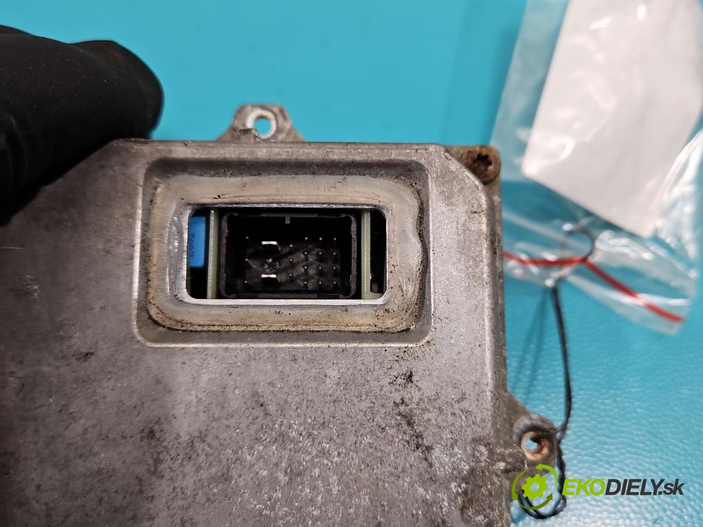 Mercedes A W169 2004-2012 2.0 cdi 109 HP manual 80 kW 1992 cm3 5- střídač: xenon 1307329088 (Riadiaca jednotka xenónu)