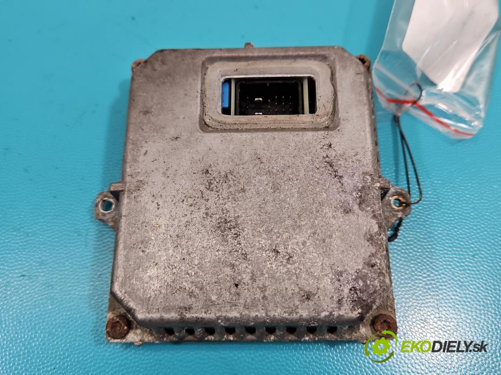 Mercedes A W169 2004-2012 2.0 cdi 109 HP manual 80 kW 1992 cm3 5- střídač: xenon 1307329088 (Riadiaca jednotka xenónu)