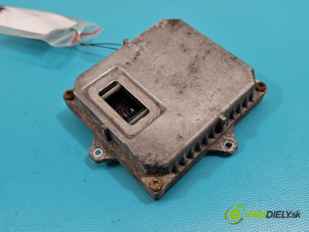 Mercedes A W169 2004-2012 2.0 cdi 109 HP manual 80 kW 1992 cm3 5- střídač: xenon 1307329088 (Riadiaca jednotka xenónu)