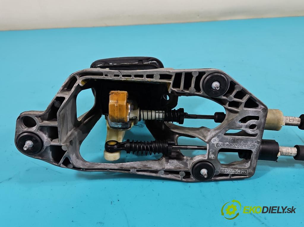 Mercedes A W169 2004-2012 2.0 cdi 109 HP manual 80 kW 1992 cm3 5- Páka: Změny: stupeň,rýchlosť A1693600409 (Rýchlostná páka (kulisa))