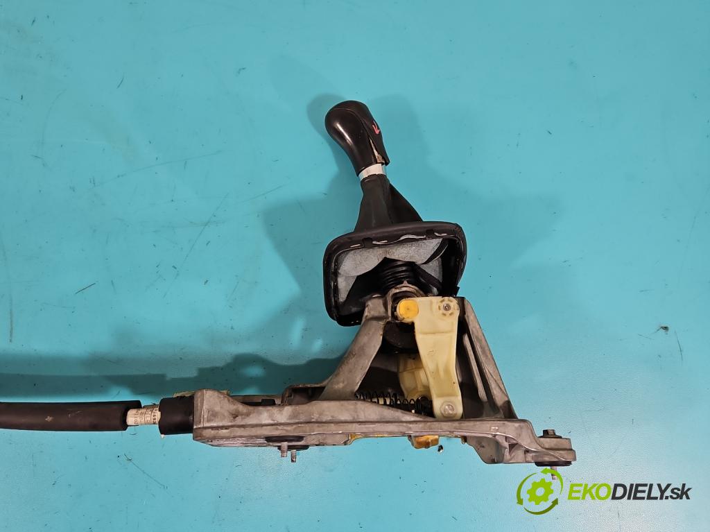 Mercedes A W169 2004-2012 2.0 cdi 109 HP manual 80 kW 1992 cm3 5- Páka: Změny: stupeň,rýchlosť A1693600409 (Rýchlostná páka (kulisa))