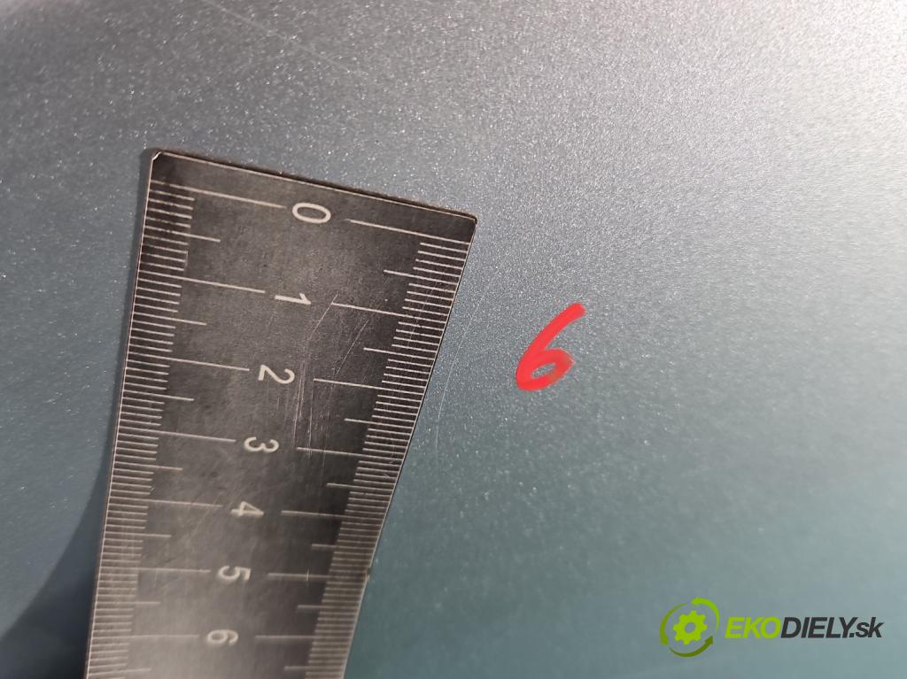 Vw Touran I 2003-2015 1.6 fsi 116 hp manual 85 kW 1598 cm3 5- zadní kufrové dveře  (Zadní kapoty)