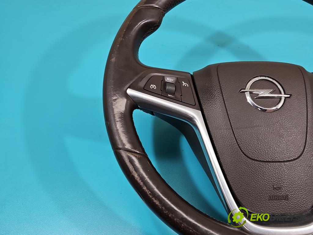 Opel Insignia A 2008-2017 2.0 T 220KM automatic 162 kW 1998 cm3 5- volant  (Volanty)