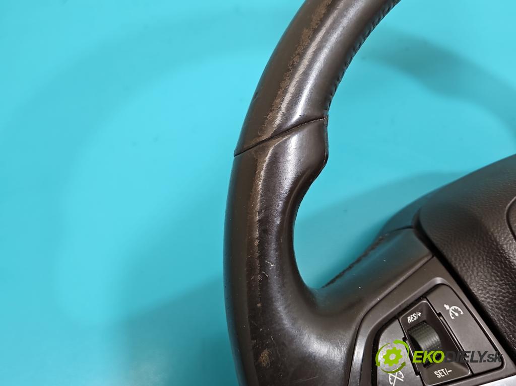 Opel Insignia A 2008-2017 2.0 T 220KM automatic 162 kW 1998 cm3 5- volant  (Volanty)