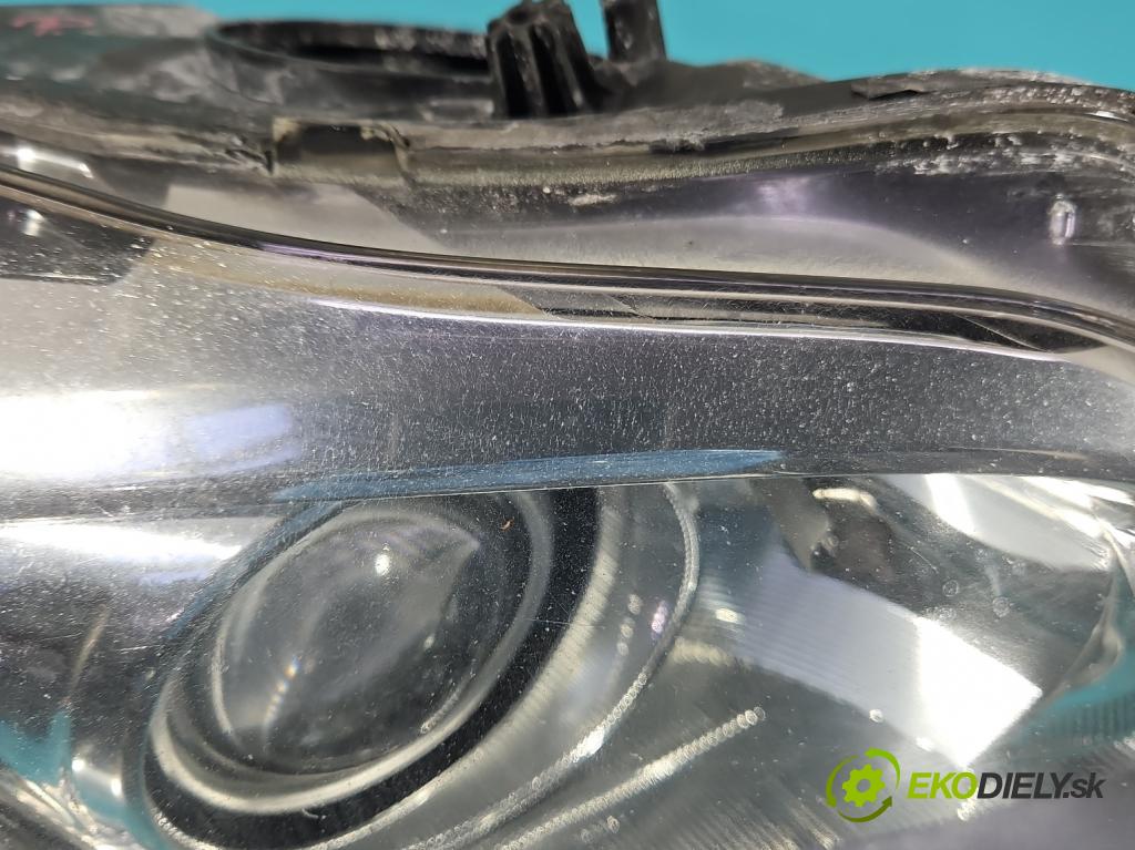 Opel Insignia A 2008-2017 2.0 T 220KM automatic 162 kW 1998 cm3 5- Reflektor: pravý  (Pravé)