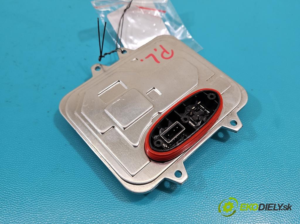 Opel Insignia A 2008-2017 2.0 T 220KM automatic 162 kW 1998 cm3 5- střídač: xenon 5DV009720-00 (Riadiaca jednotka xenónu)