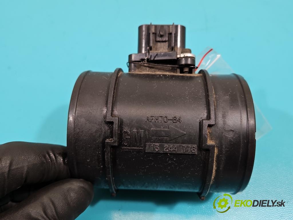 Opel Insignia A 2008-2017 2.0 T 220KM automatic 162 kW 1998 cm3 5- průtokoměr: 13244778 (Váhy vzduchu)