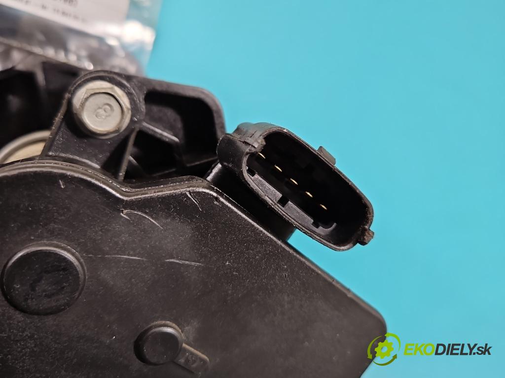 Hyundai Ix35 2.0 CRDI 136 HP manual 100 kW 1995 cm3 5- zvod nasávací  (Sacie potrubia)