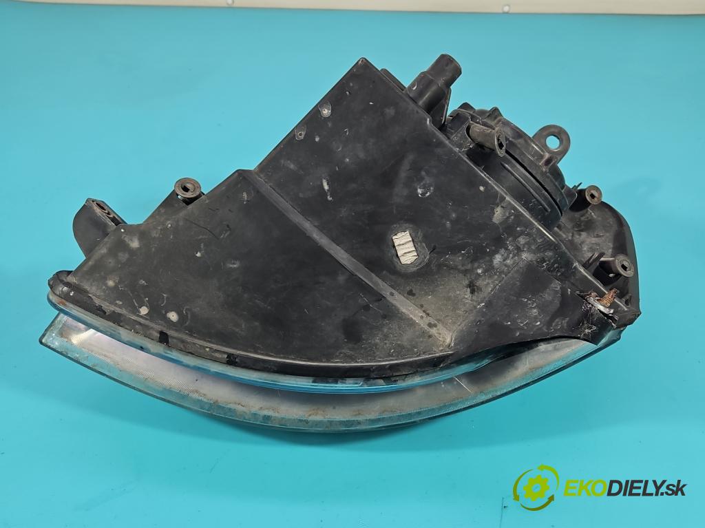 Citroen Berlingo I 1996-2008 1.9d 69KM manual 51 kW 1868 cm3 5- Reflektor: pravý  (Pravé)