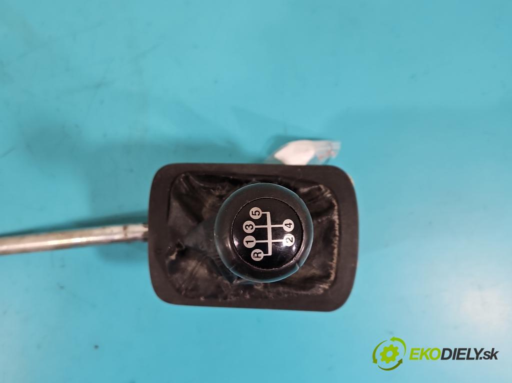 Opel Zafira A 1999-2005 1.6 16V 101 HP manual 74 kW 1598 cm3 5- Páka: Změny: stupeň,rýchlosť 90523924 (Rýchlostné páky / kulisy)