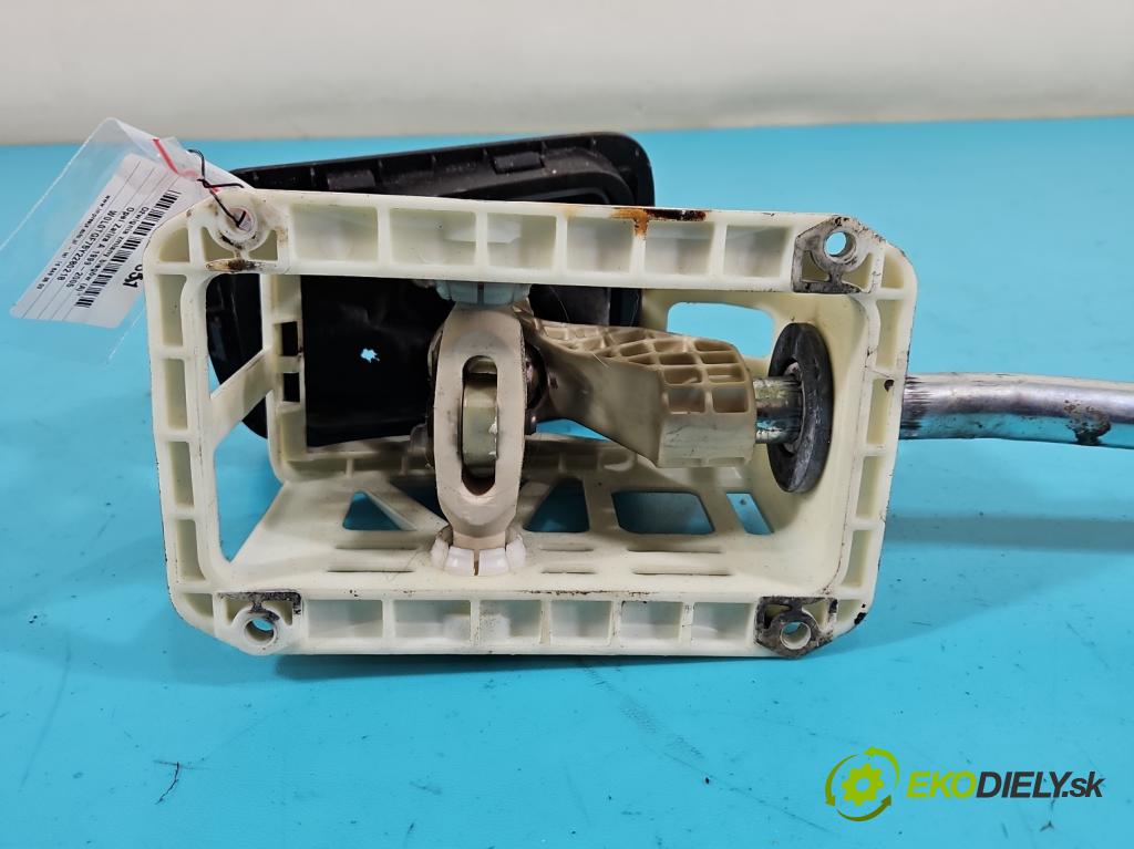 Opel Zafira A 1999-2005 1.6 16V 101 HP manual 74 kW 1598 cm3 5- Páka: Změny: stupeň,rýchlosť 90523924 (Rýchlostné páky / kulisy)