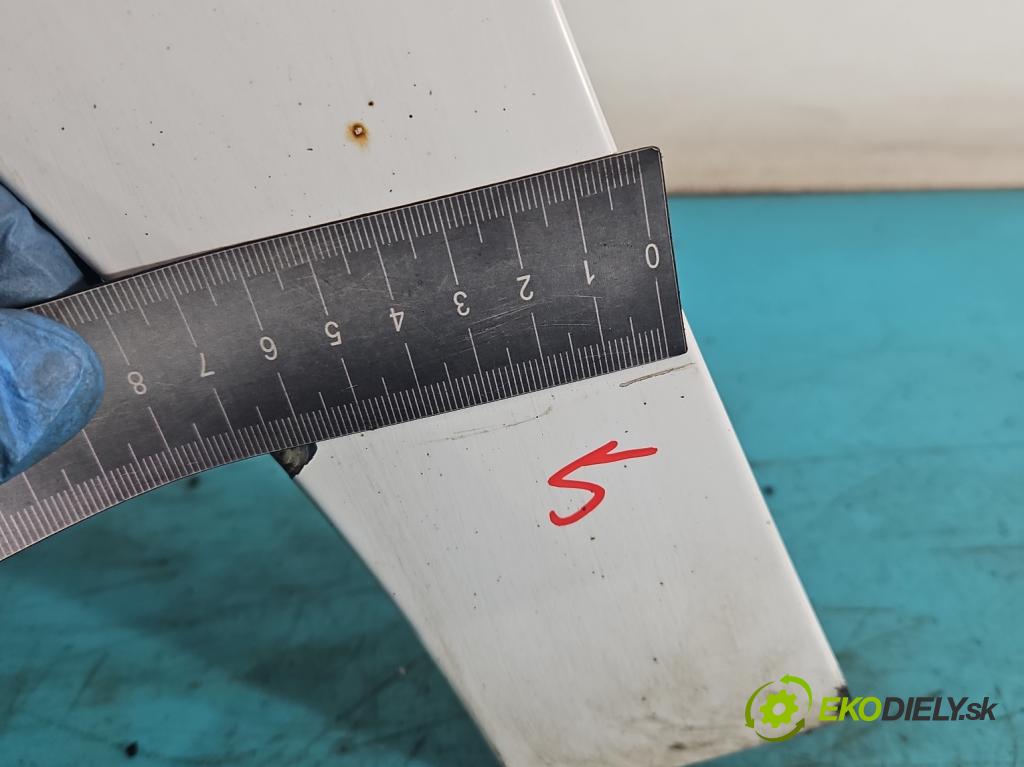 Citroen Berlingo II 2008-2018 1.6 HDi 90 hp manual 66 kW 1560 cm3 5- blatnik přední levý  (Predné ľavé)