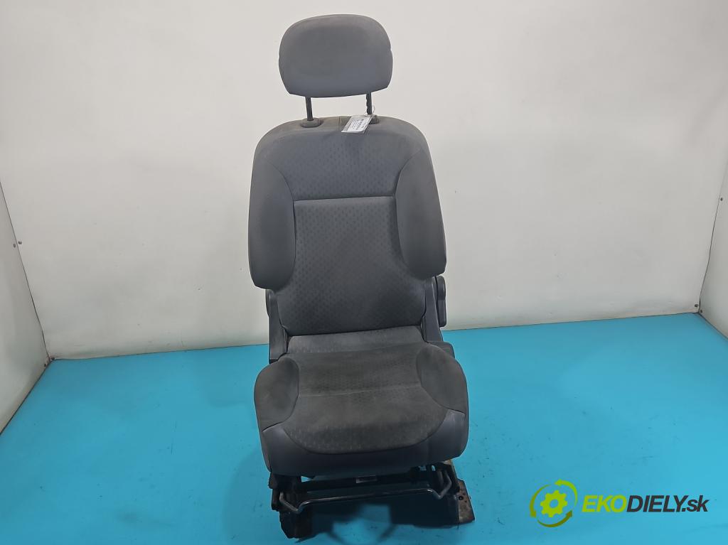 Citroen Berlingo II 2008-2018 1.6 HDi 90 HP manual 66 kW 1560 cm3 5- Sedačka ľavý  (Sedačky, sedadlá)