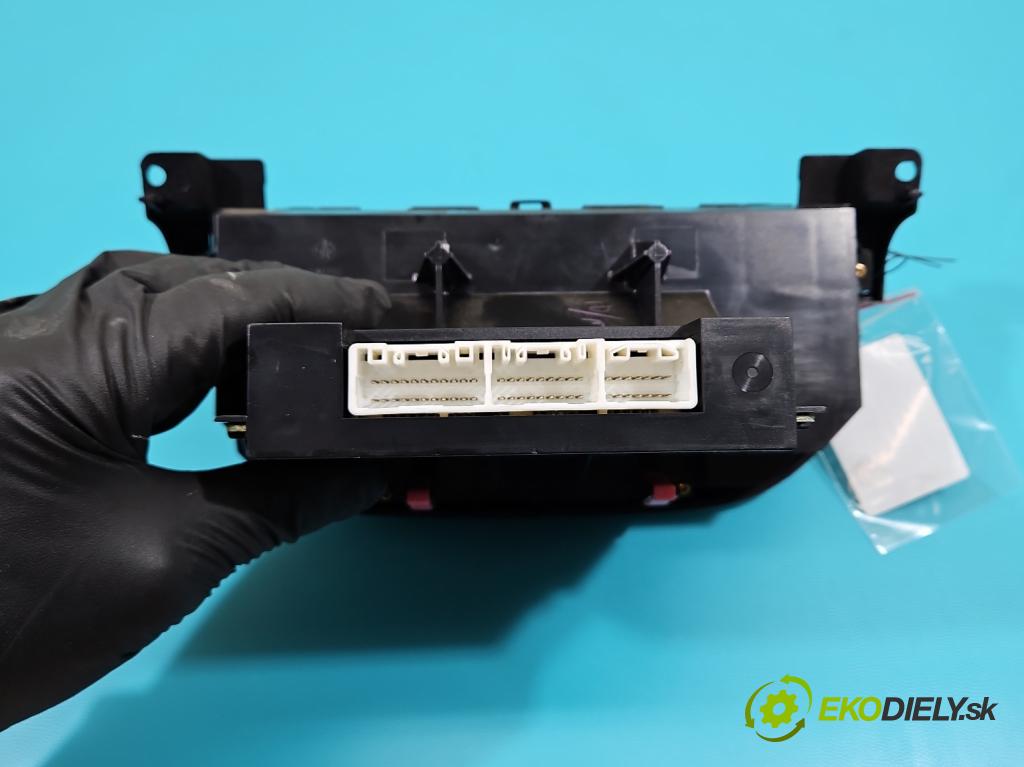 Toyota Rav4 II 2000-2005 2.0 d4d 116 HP manual 85 kW 1995 cm3 5- panel kúrenia 88650-42170