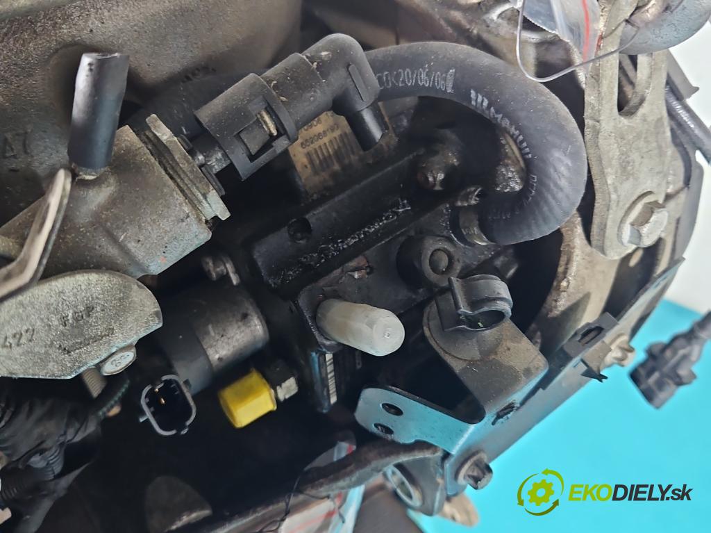 Opel Astra III 2004-2014 1.9 cdti 101 HP manual 74 kW 1910 cm3 5- čerpadlo vstrekovacia 0445010156 (Vstrekovacie čerpadlá)