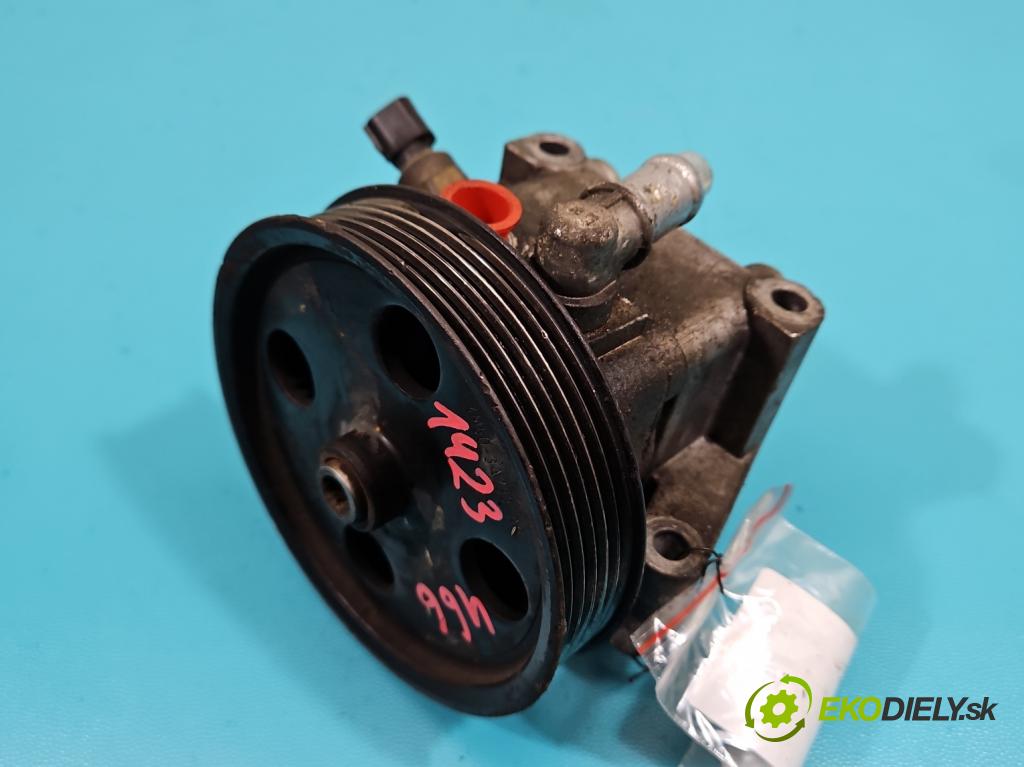 Ford Focus Mk2 2004-2011 1.6 16V 116 HP manual 85 kW 1596 cm3 5- čerpadlo posilovač  (Servočerpadlá, pumpy riadenia)