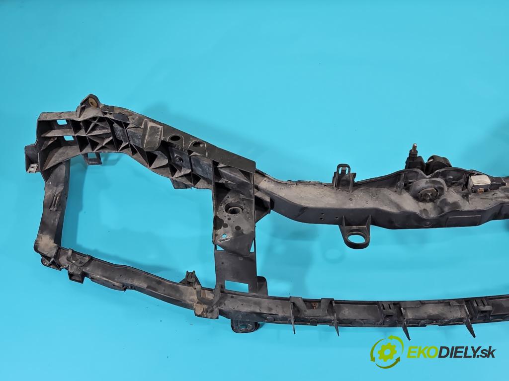 Ford Focus Mk2 2004-2011 1.6 16V 116 hp manual 85 kW 1596 cm3 5- stěna přední  (Výztuhy přední)