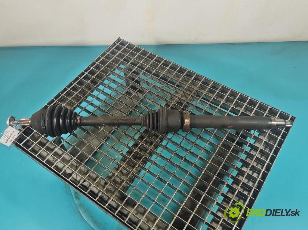 Ford Focus Mk2 2004-2011 1.6 16V 116 HP manual 85 kW 1596 cm3 5- poloos predné pravé