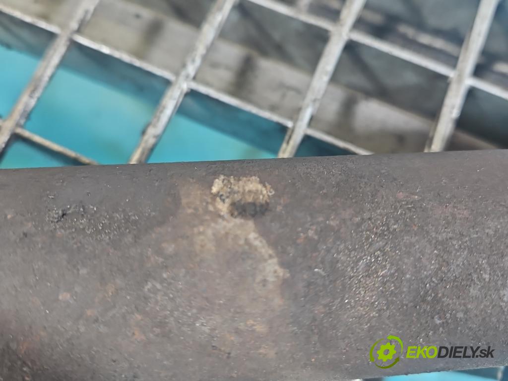 Ford Focus Mk2 2004-2011 1.6 16V 116 HP manual 85 kW 1596 cm3 5- poloos predné pravé