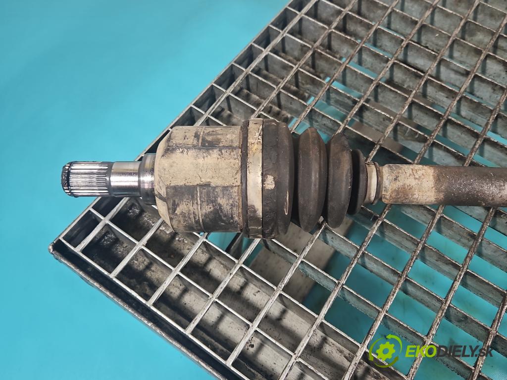 Kia Sportage II 2004-2010 2.0 16V 141 HP manual 104 kW 1975 cm3 5- poloos predné pravé