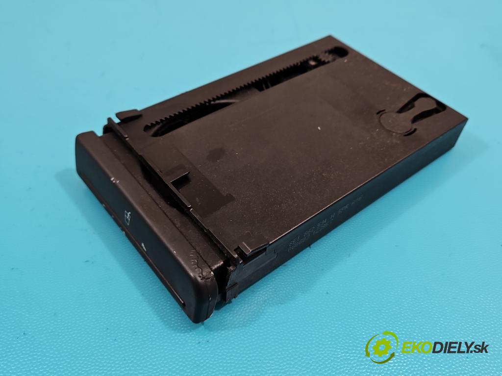 Audi A4 B6 2000-2004 1.6 8V 102 HP manual 75 kW 1595 cm3 4- Rukojeť: na nápoje: 8E1862534H (Úchyty, držiaky na nápoje)