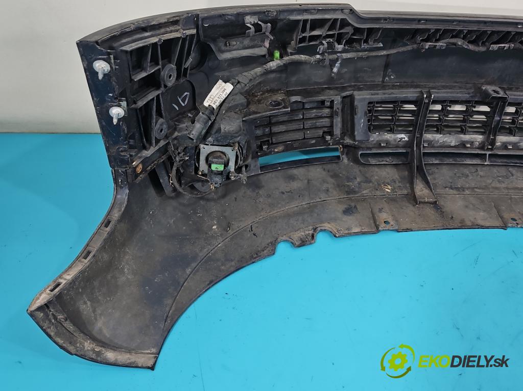 Audi A4 B6 2000-2004 1.6 8V 102 hp manual 75 kW 1595 cm3 4- nárazník přední  (Ostatné)