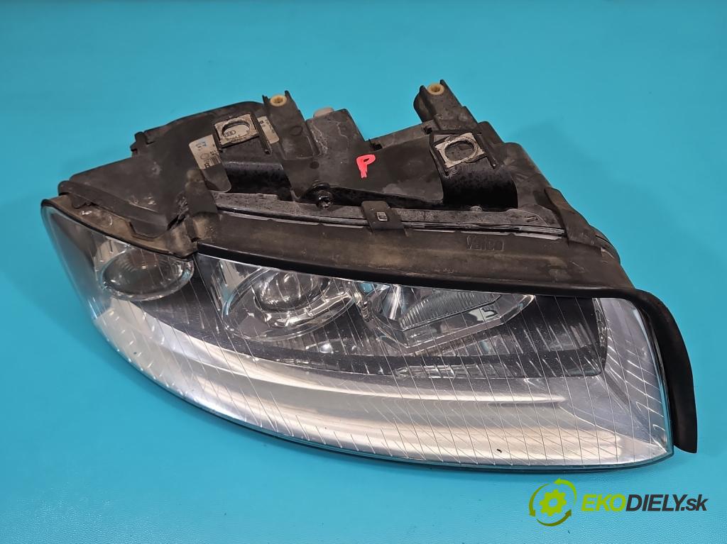 Audi A4 B6 2000-2004 1.6 8V 102 HP manual 75 kW 1595 cm3 4- Reflektor: pravý 8E0941004F (Pravé)