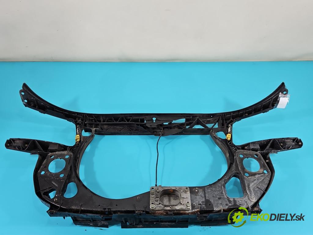 Audi A4 B6 2000-2004 1.6 8V 102 hp manual 75 kW 1595 cm3 4- stěna přední  (Výztuhy přední)