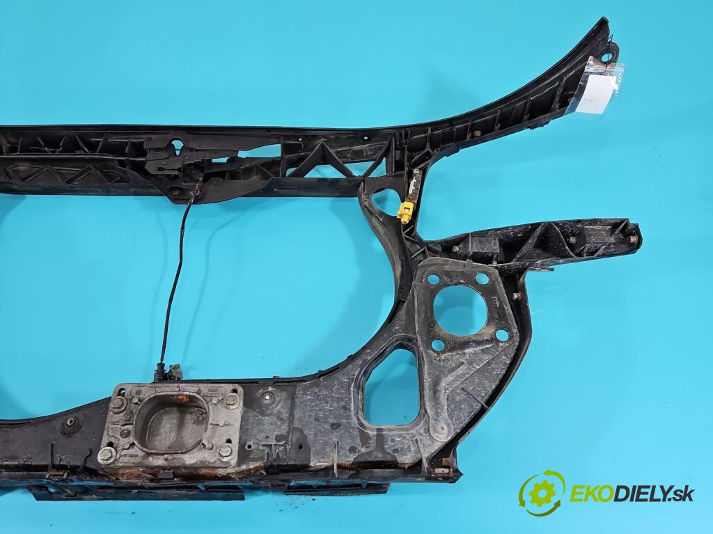 Audi A4 B6 2000-2004 1.6 8V 102 hp manual 75 kW 1595 cm3 4- stěna přední  (Výztuhy přední)