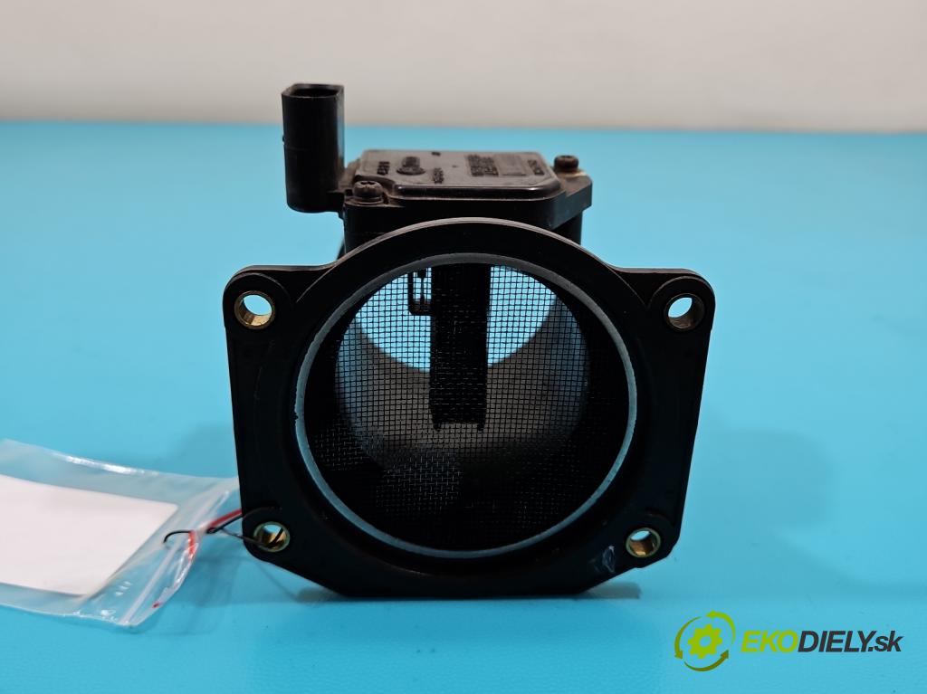 Audi A4 B6 2000-2004 1.6 8V 102 HP manual 75 kW 1595 cm3 4- průtokoměr: 06A906461B (Váhy vzduchu)