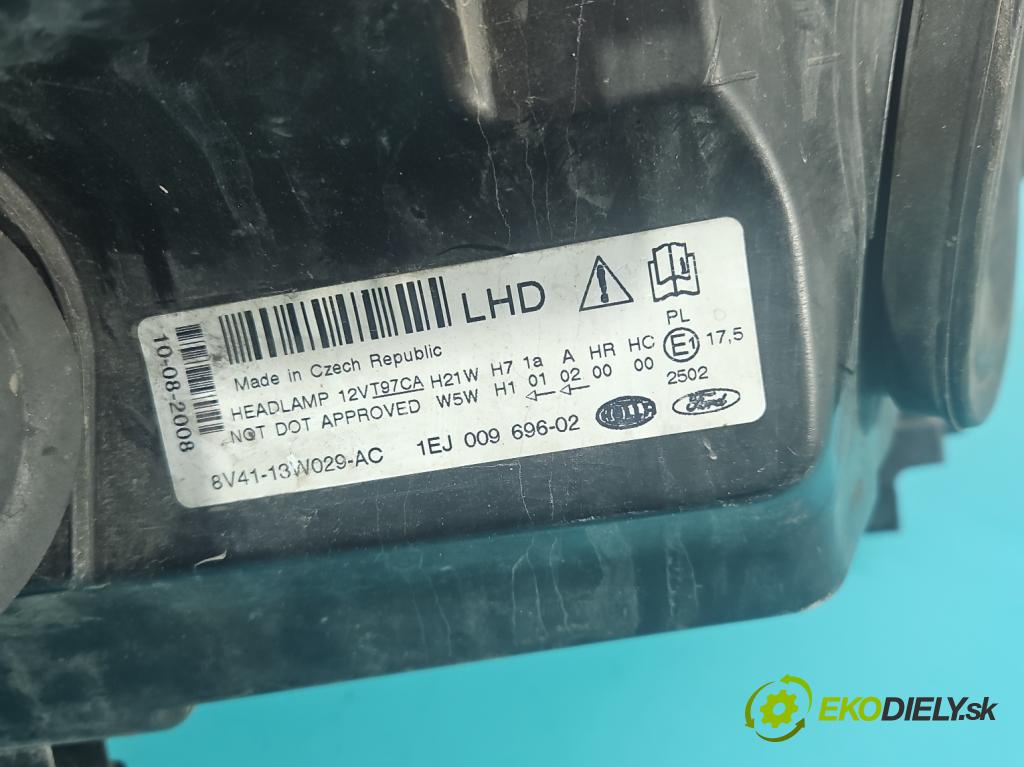 Ford Kuga Mk1 2008-2013 2.0 TDCi 136 HP manual 100 kW 1997 cm3 5- Reflektor: pravý 8V41-13W029-AC (Pravé)