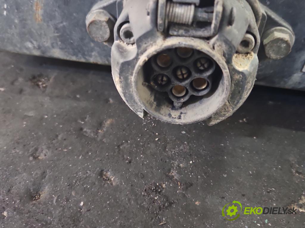 Iveco Daily IV 2006-2014 2.3 HPI 106 hp manual 78 kW 2287 cm3 5- oko tažné  (Tažná zařízení)