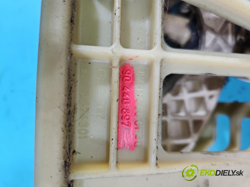 Opel Vectra B 1995-2002 1.8 16V 116 HP manual 85 kW 1799 cm3 4- Páka: Změny: stupeň,rýchlosť  (Rýchlostná páka (kulisa))