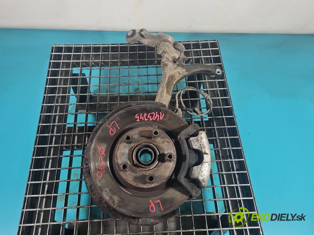 Audi A4 B6 2000-2004 1.6 8V 102 HP manual 75 kW 1595 cm3 4- náboj ľavé  (Náboje)