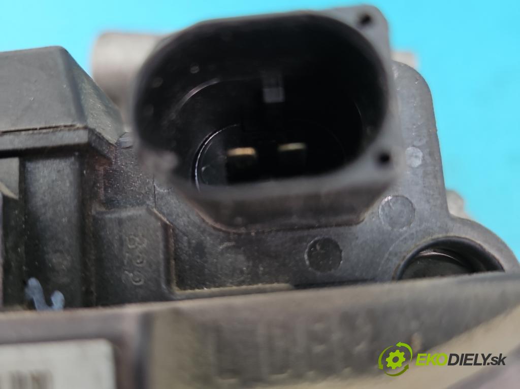 Audi A4 B6 2000-2004 1.6 8V 102 HP manual 75 kW 1595 cm3 4- Alternator 06B903016P (Alternátory)