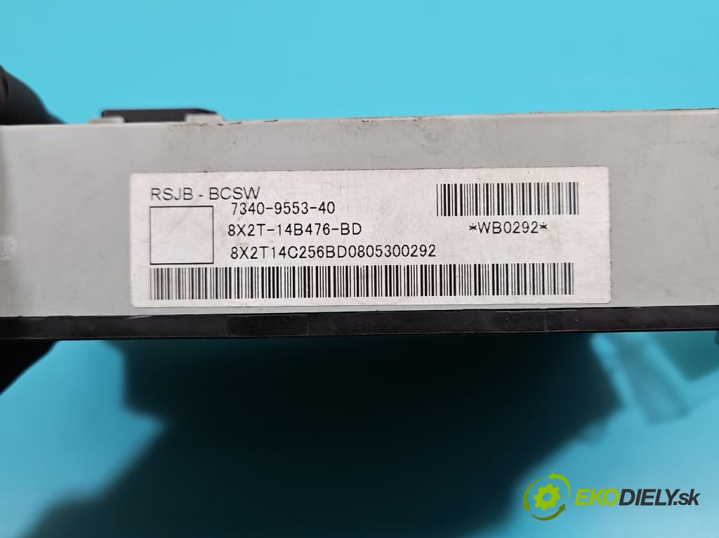 Jaguar XF I X250 2007-2015 2.7 TD V6 207 hp automatic 152 kW 2720 cm3 4- skříňka pojistková 8X2T-14B476-BD (Pojistkové skříňky)