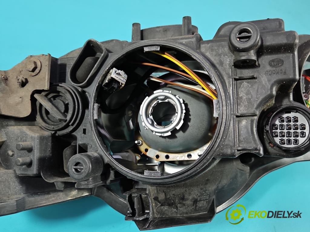 Jaguar XF I X250 2007-2015 2.7 TD V6 207 HP automatic 152 kW 2720 cm3 4- Reflektor: pravý  (Pravé)