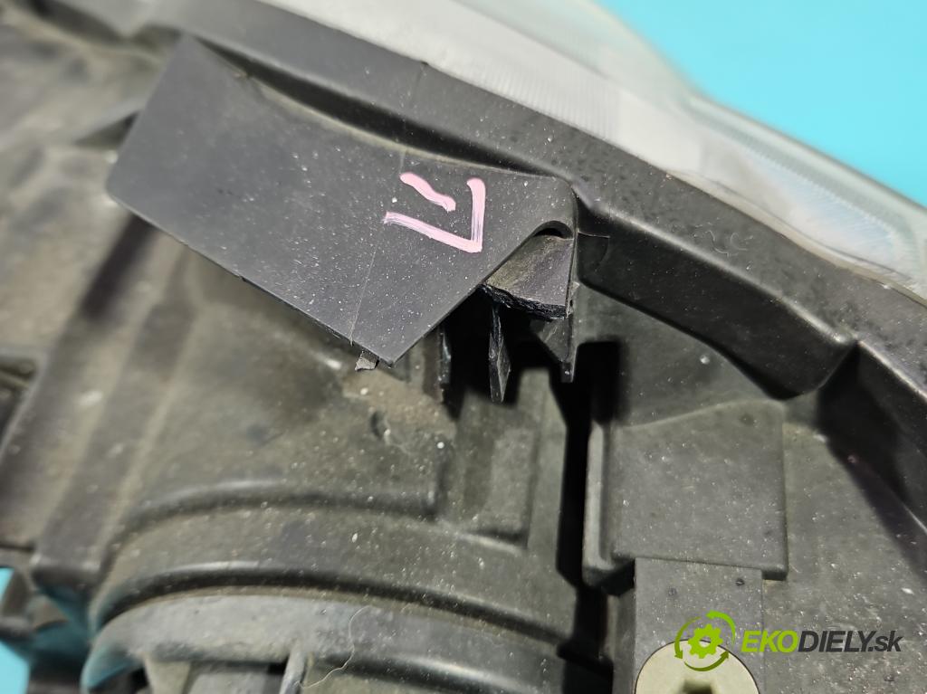 Jaguar XF I X250 2007-2015 2.7 TD V6 207 HP automatic 152 kW 2720 cm3 4- Reflektor: pravý  (Pravé)