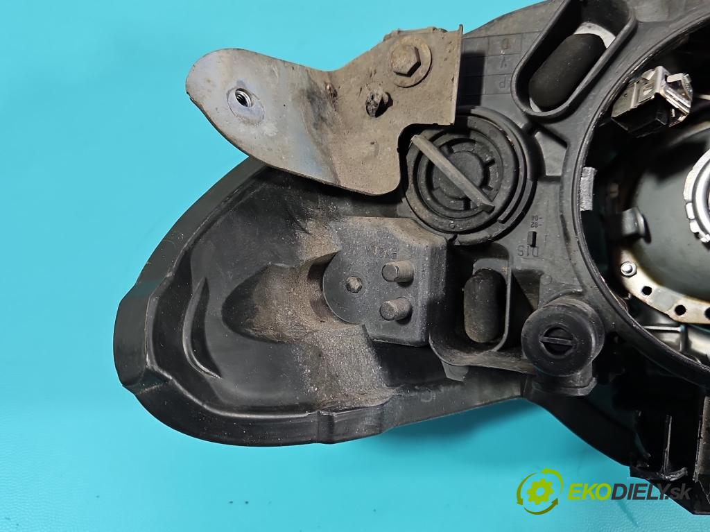 Jaguar XF I X250 2007-2015 2.7 TD V6 207 HP automatic 152 kW 2720 cm3 4- Reflektor: pravý  (Pravé)