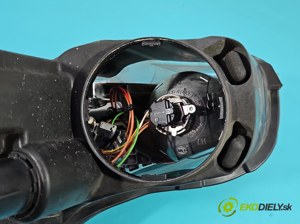 Jaguar XF I X250 2007-2015 2.7 TD V6 207 HP automatic 152 kW 2720 cm3 4- Reflektor: pravý  (Pravé)