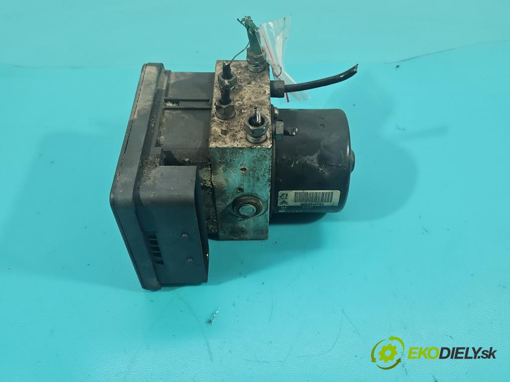 Peugeot 207 1.4 16v 95 HP manual 70 kW 1397 cm3 3- čerpadlo abs 9663945780 (Pumpy ABS)