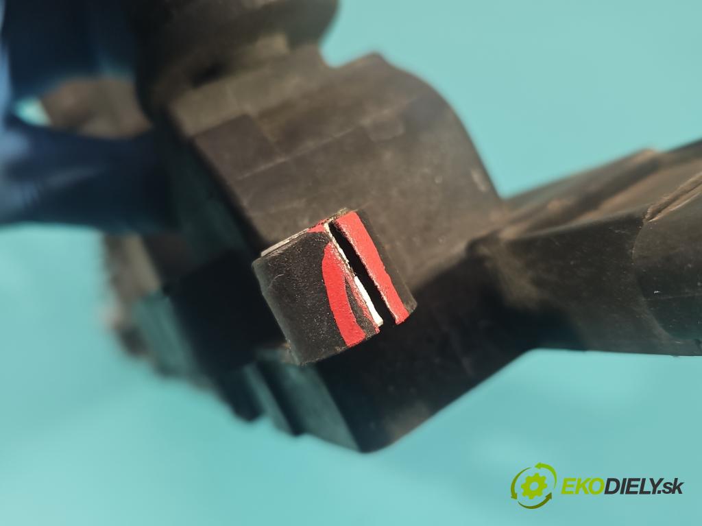 Opel Vectra C 2002-2008 1.8 16v 122 HP manual 90 kW 1796 cm3 4- cievka zapaľovacia  (Zapaľovacie cievky, moduly)