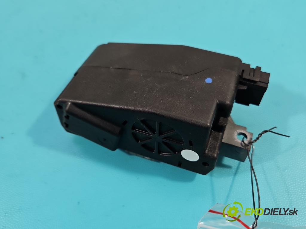 Audi A8 D4 2009-2017 3.0 TFSI automatic 213 kW 2995 cm3 4- Blokáda: řízení: 4H0905852C (Ostatné)