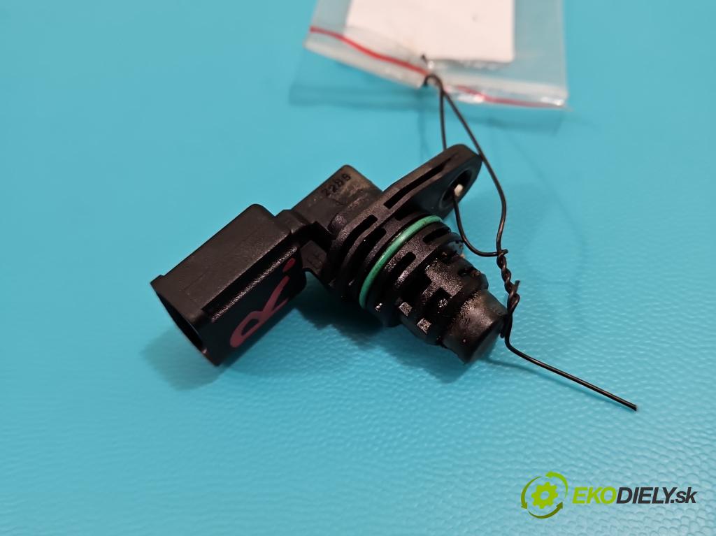 Seat Altea 1.4 tsi 125 hp manual 92 kW 1390 cm3 5- snímač pozice: hřídele vačkový 030907601E (Snímače polohy kliky, vačky)