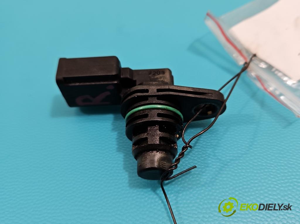 Seat Altea 1.4 tsi 125 hp manual 92 kW 1390 cm3 5- snímač pozice: hřídele vačkový 030907601E (Snímače polohy kliky, vačky)